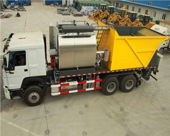 新疆同步碎石封層車(chē)告訴你它的功用 新疆同步碎石封層車(chē)告訴你它的功用