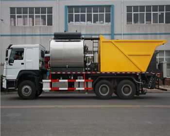 河南同步碎石封層車的優(yōu)勢解析